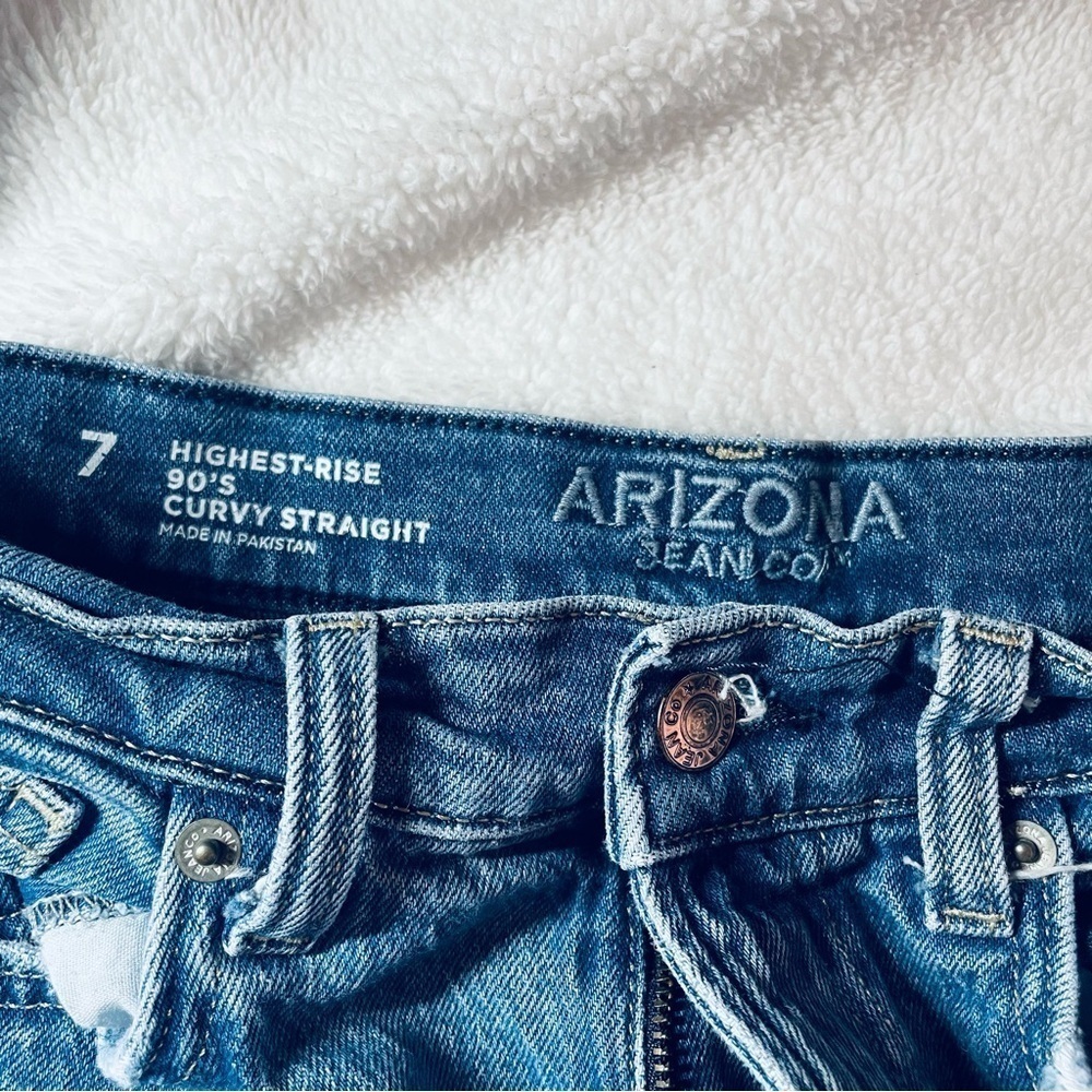 Arizona Jean Co. Women's/Juniors Vintage Straight Jeans - Picture 11 of 11
